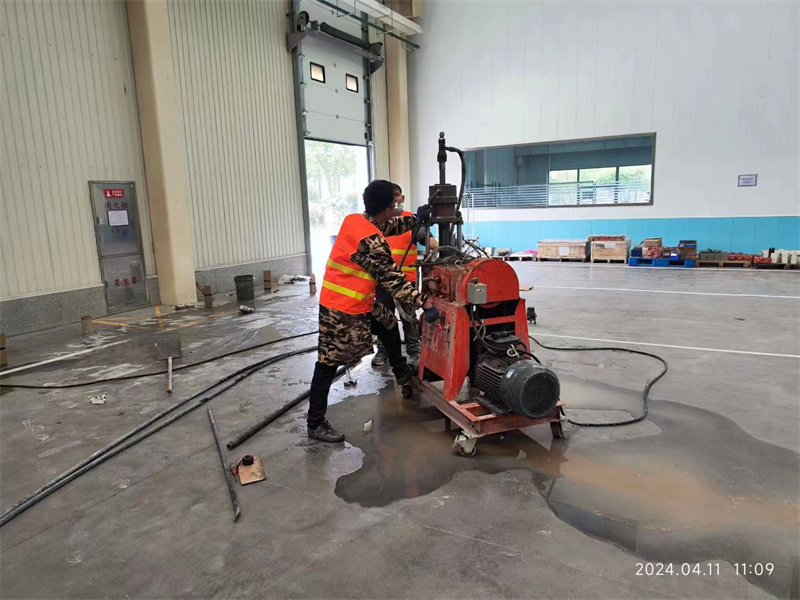 昭化厂房地面下沉塌陷注浆加固施工